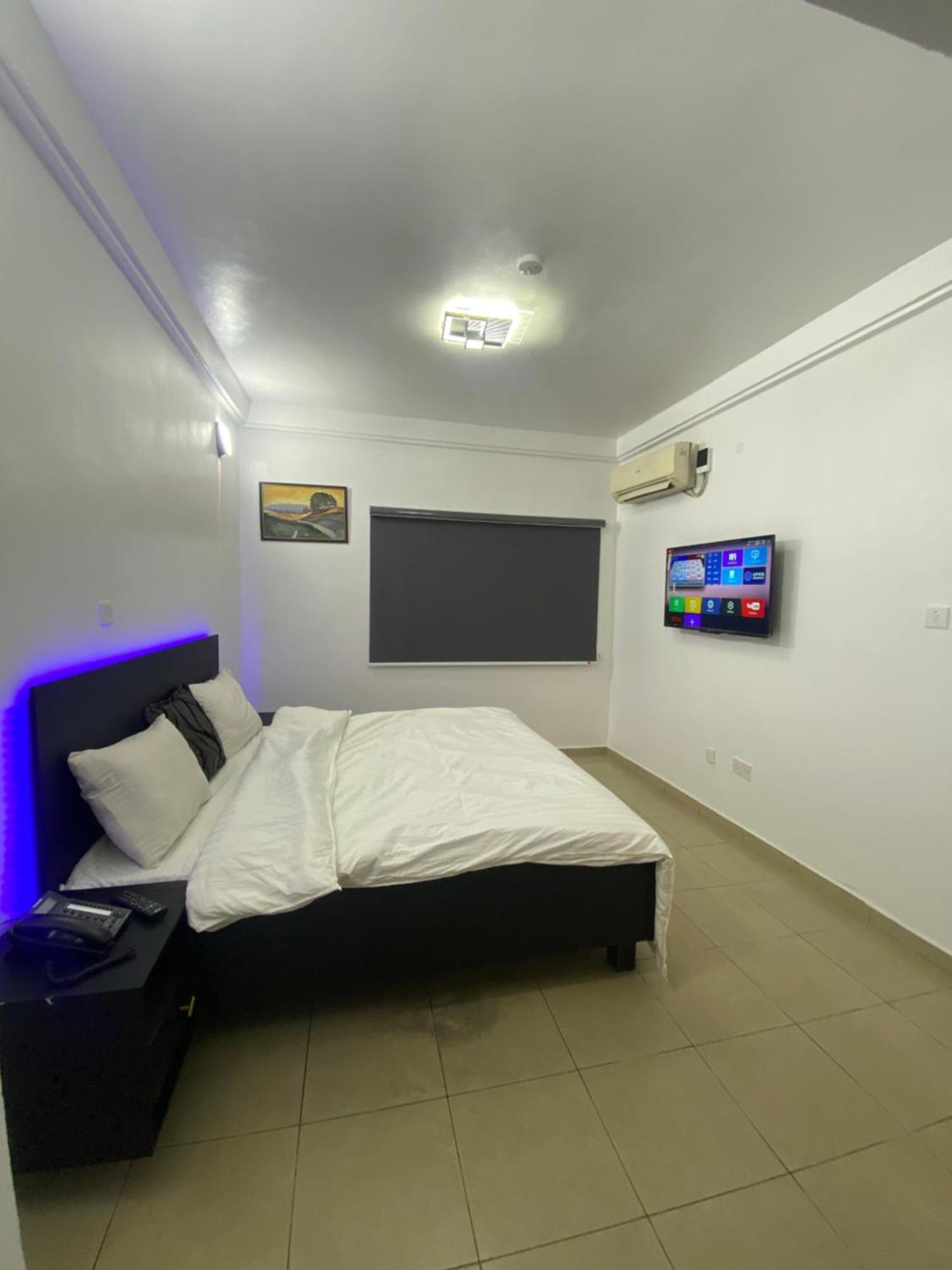 Timeless Apartment And Bar Lagos Dış mekan fotoğraf
